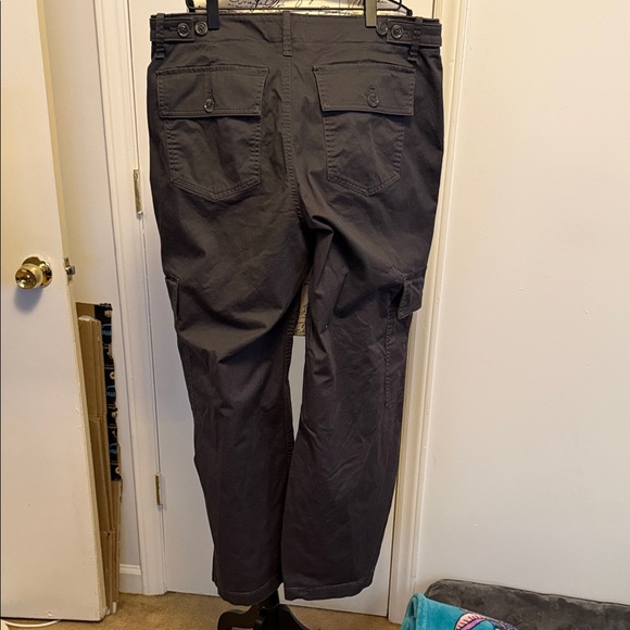 Abercrombie & Fitch Dark Gray Cargo Pants - Picture 3 of 3
